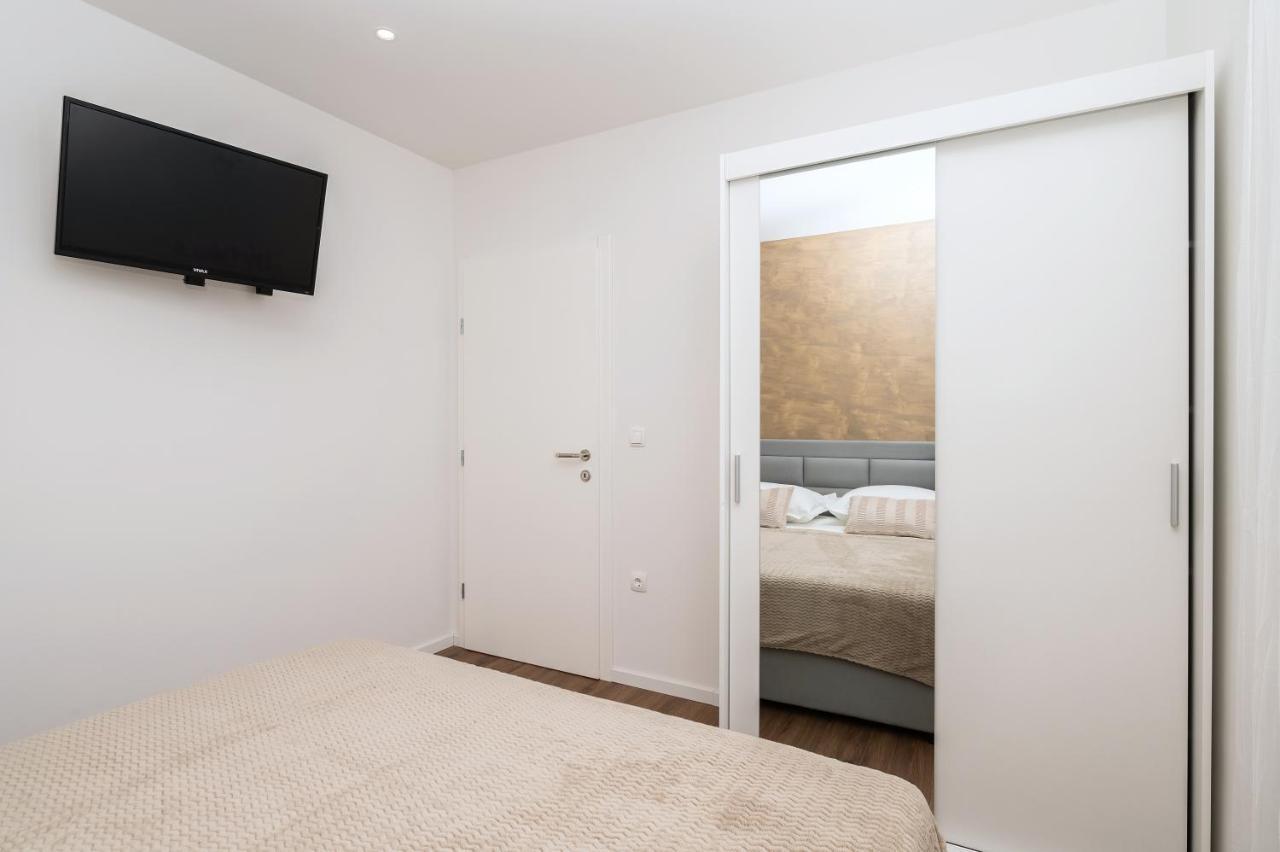 Apartment Pepe Макарська Екстер'єр фото